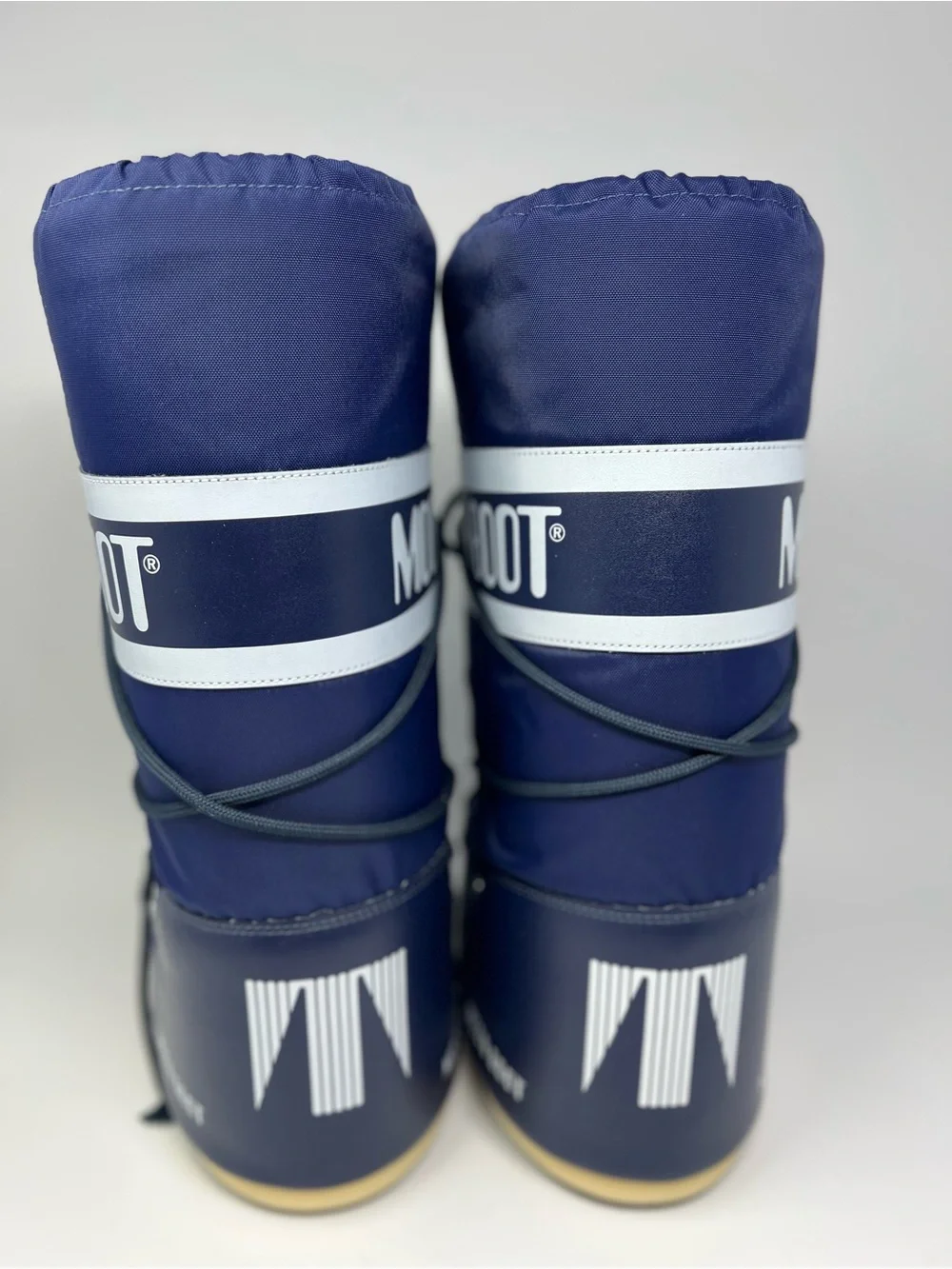 Icon Moon Boots NEW! Size 10.5-11.5
